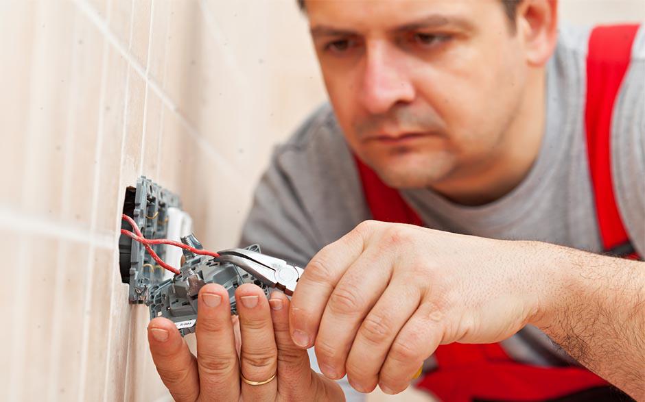 travaux d'électricité Versailles
